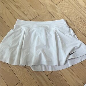 Nike Women's Classic White Skater Skirt